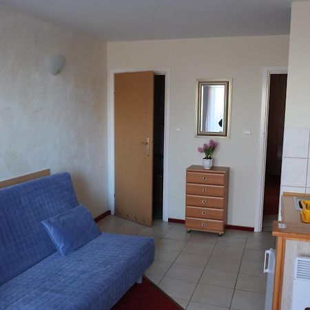 Patio Apartamenty I Pokoje 尼彻兹 外观 照片